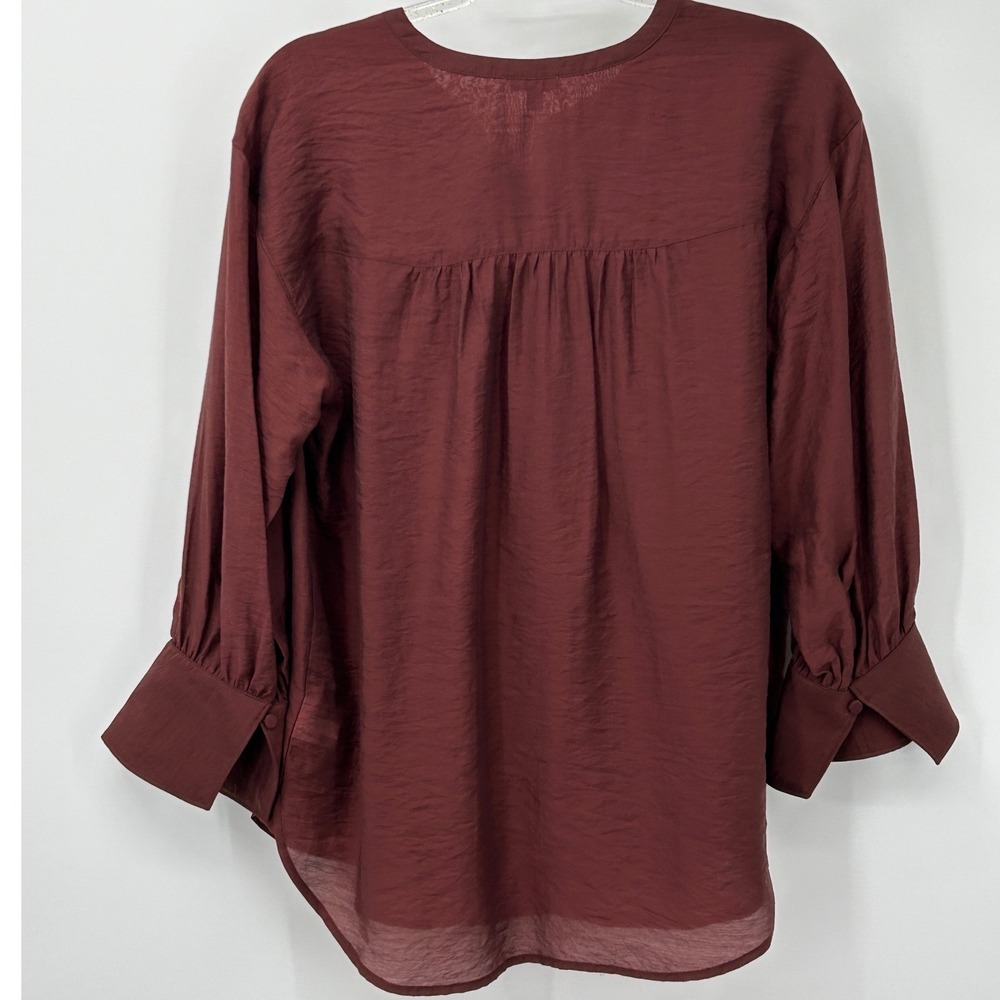 Express Womens Burgundy Textured Popover Blouse Flare Cuff Henley Top Medium NEW - Picture 4 of 6